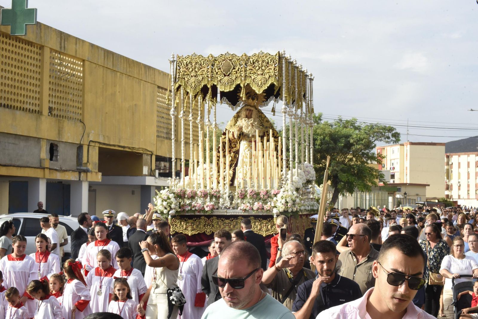 Las fotos de la procesión extraordinaria del Mayor Dolor por el 75 aniversario de su bendición