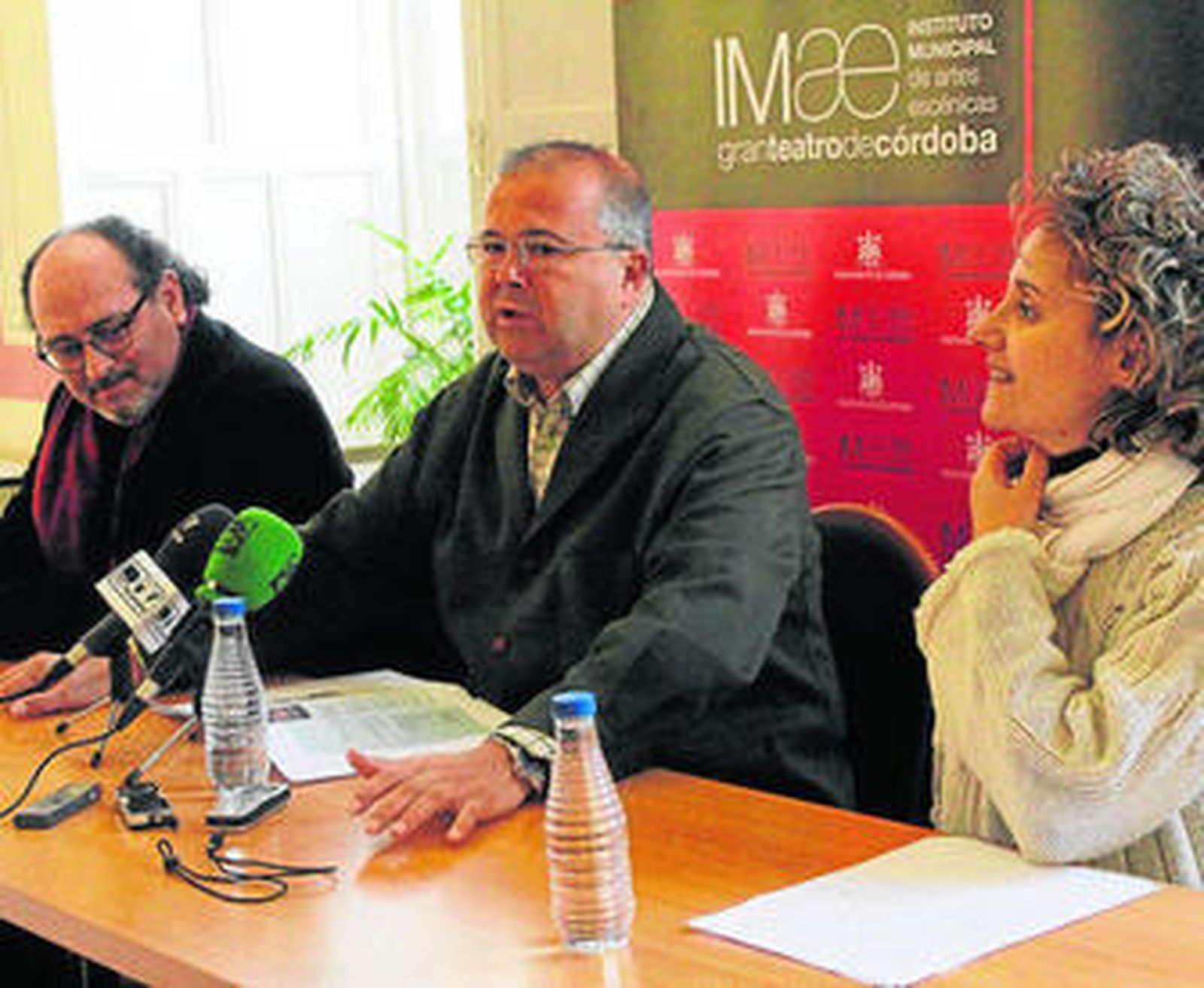 Ciro Perelló, Juan Miguel Moreno Calderón y Cristina Llorens, ayer, en la presentación del concierto.