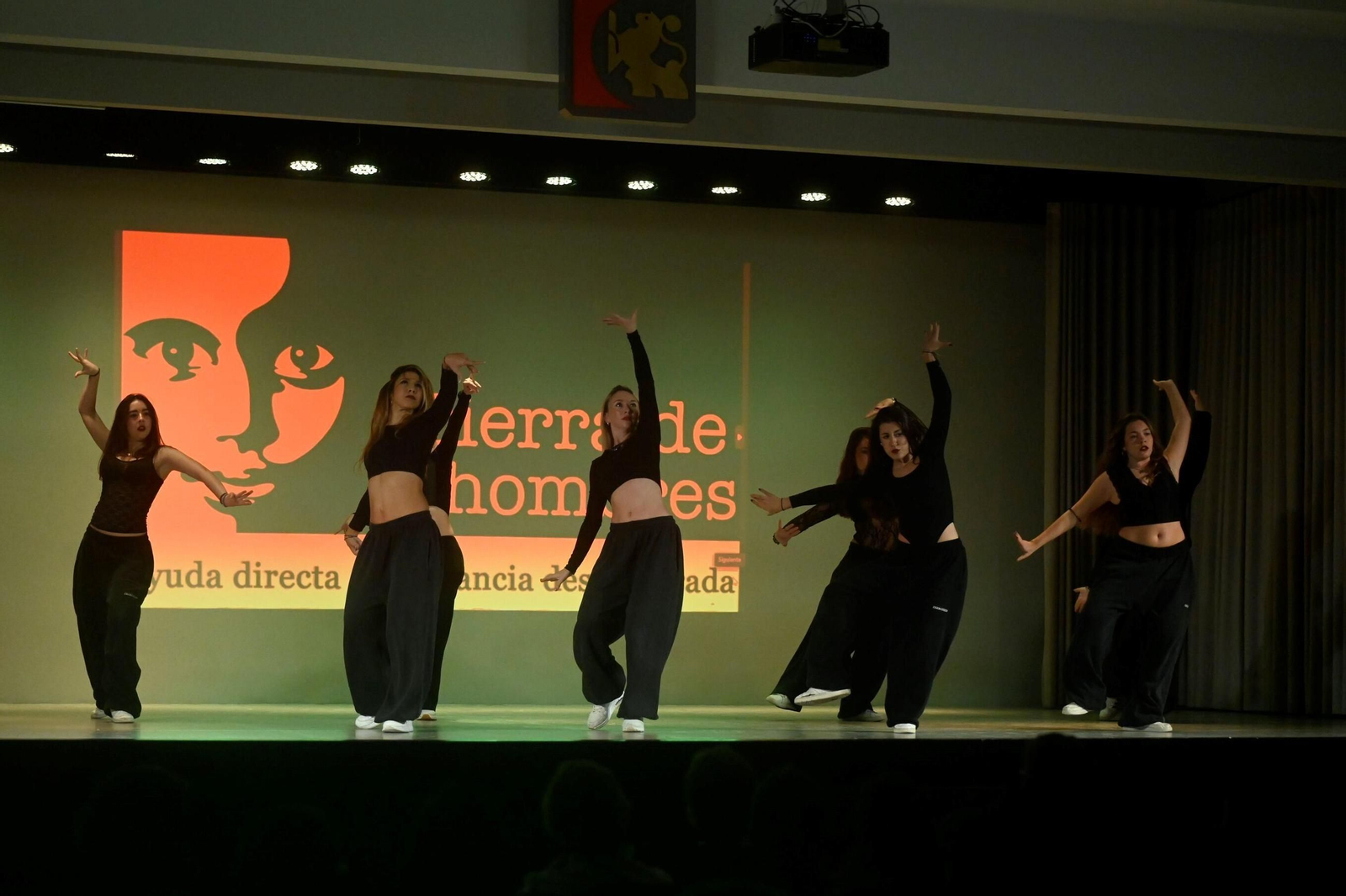 El III Encuentro de Escuelas de Baile 'Córdoba Baila por la Infancia', en imágenes