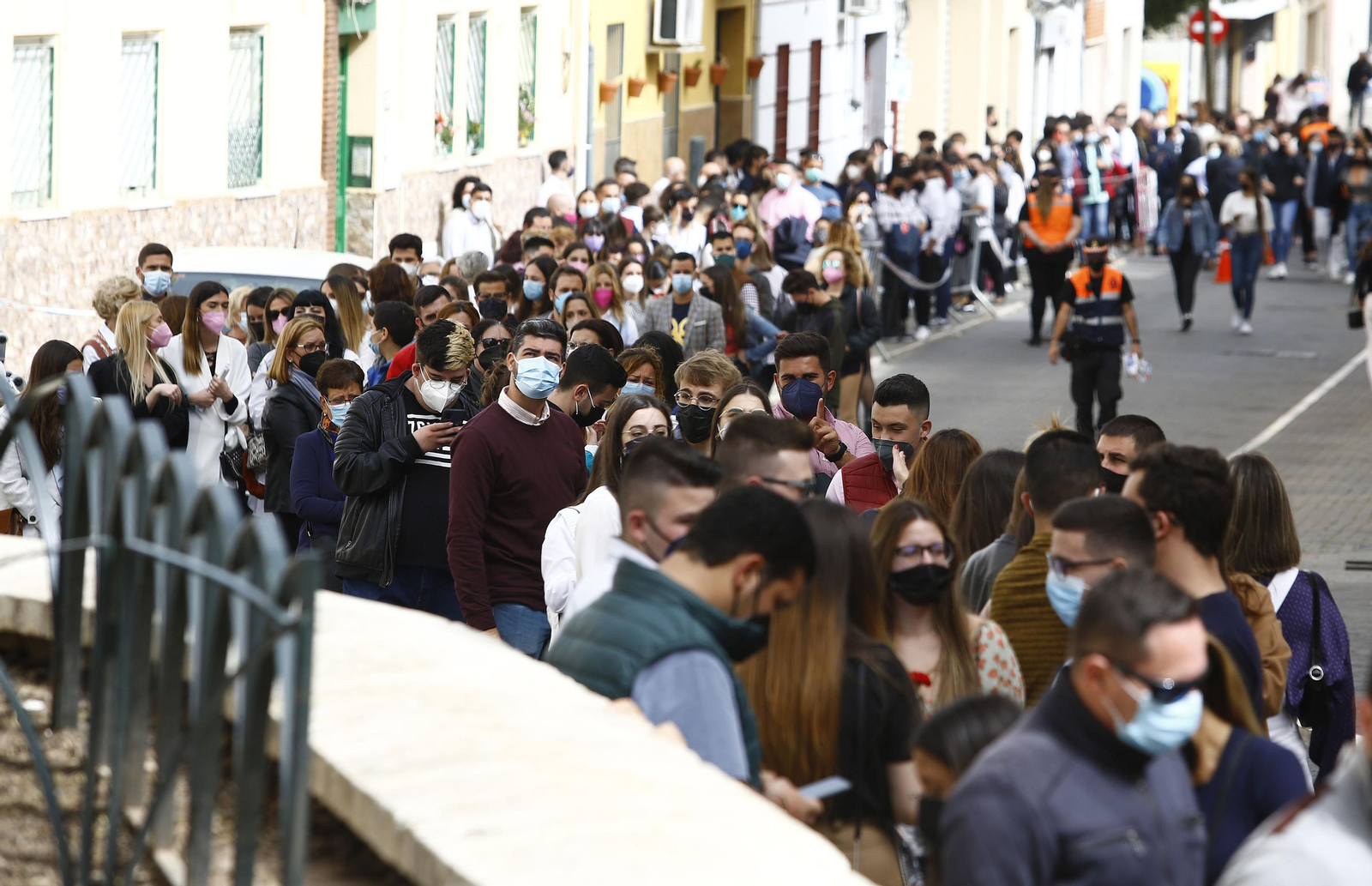Las fotos del Lunes Santo en Málaga: la devoción en el barrio de La Trinidad