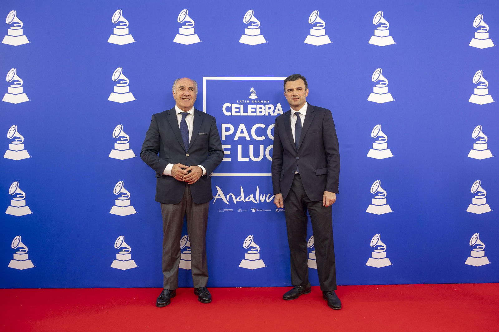 Las imágenes de la alfombra roja en el Falla con el homenaje de los Latin Grammy a Paco de Lucía