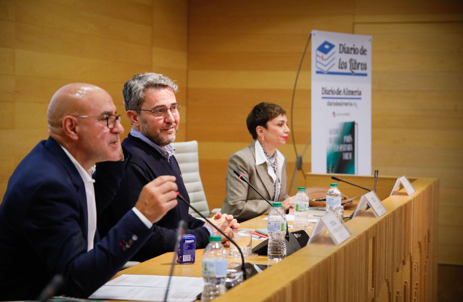 ¿Has estado en la presentación del libro de Máximo Huerta? Entra en la galería y buscate