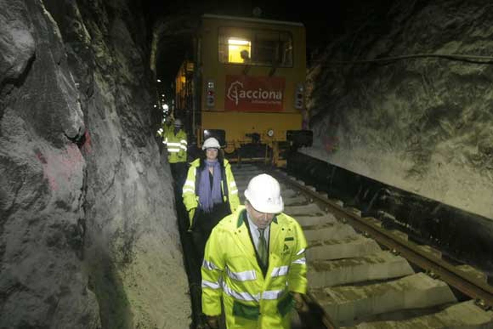 El presidente de ADIF afirma que a finales de marzo o principios de abril se reabrirá el servicio entre Algeciras y Antequera./Fotos:Erasmo Fenoy

Foto: Erasmo Fenoy