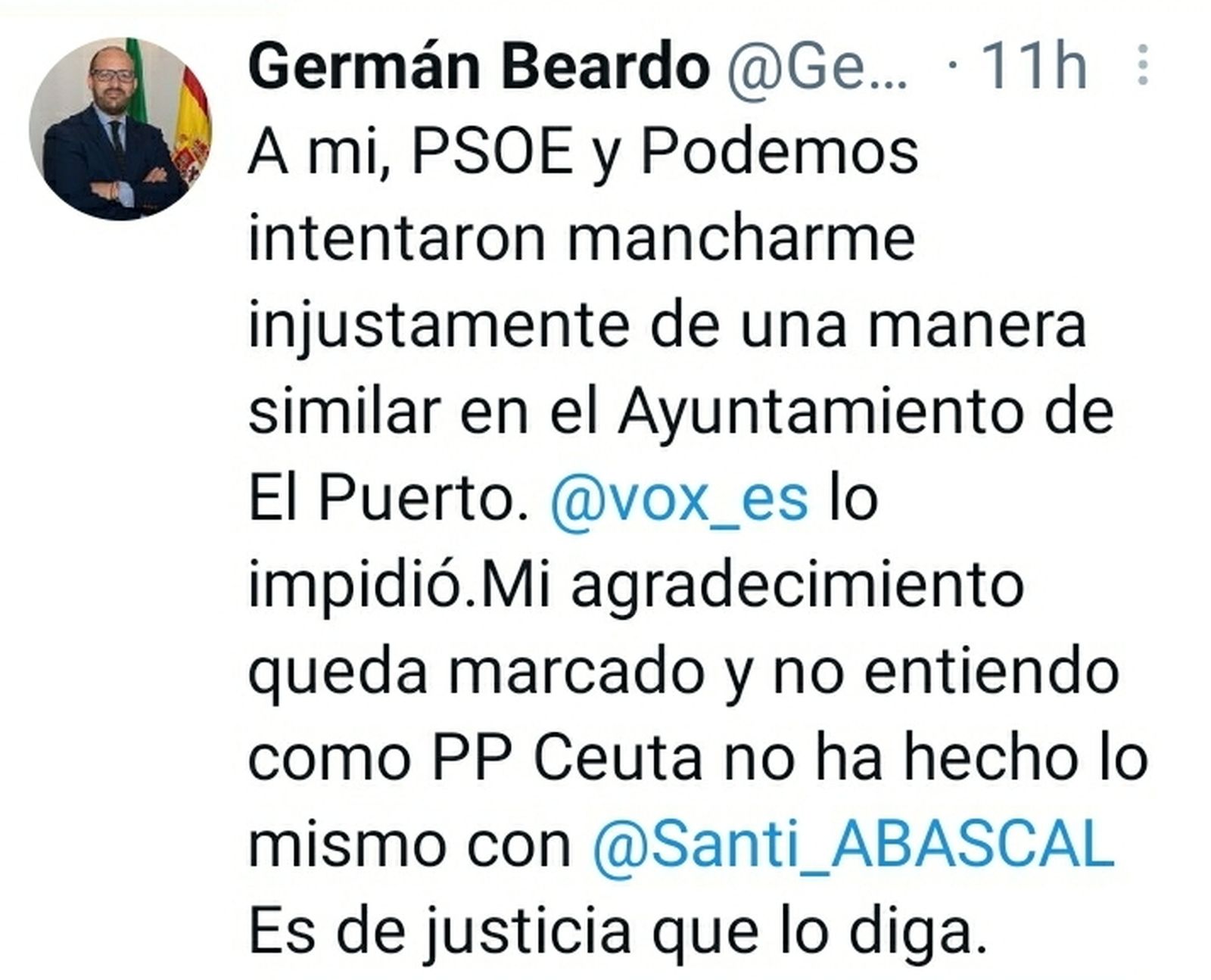 Germán Beardo, alcalde de El Puerto, sale en defensa de Santiago Abascal.