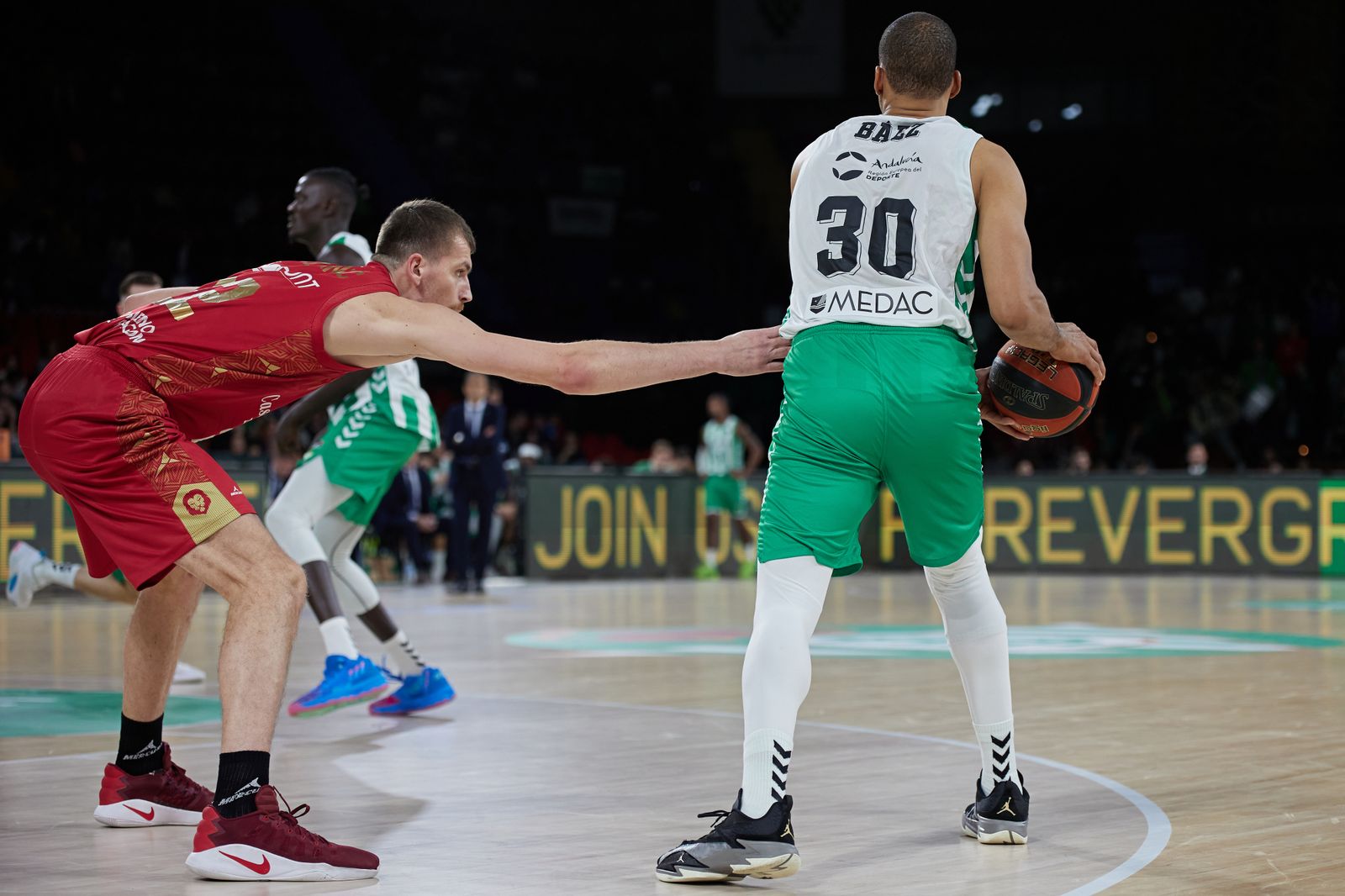 Las imágenes del Betis Baloncesto - Casademont Zaragoza