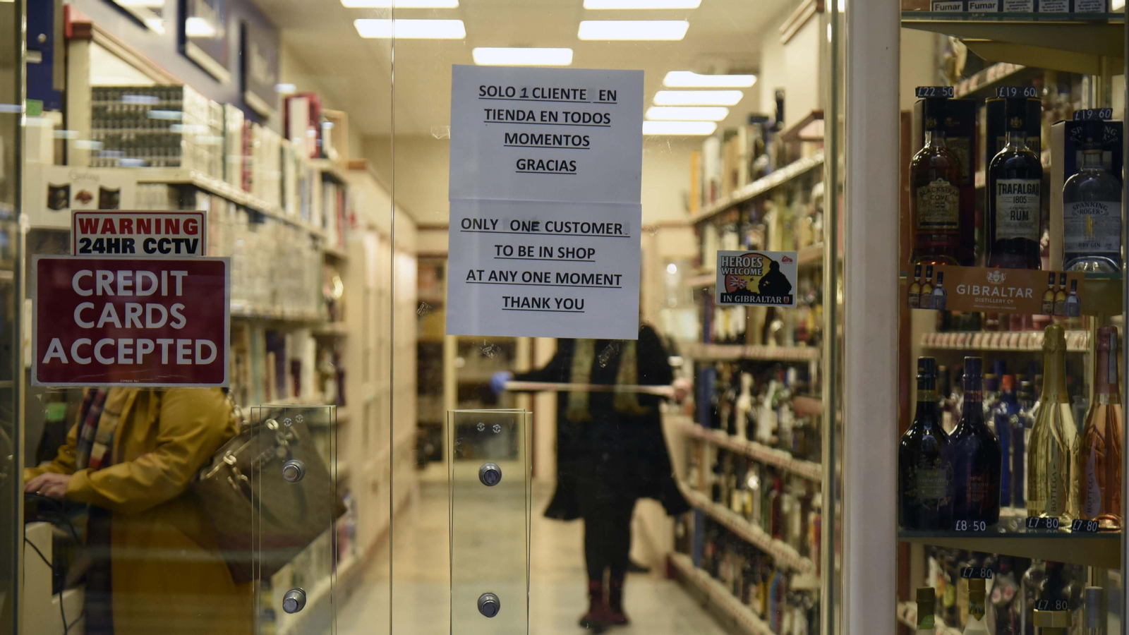 Las fotos de un día laborable en Gibraltar durante el coronavirus