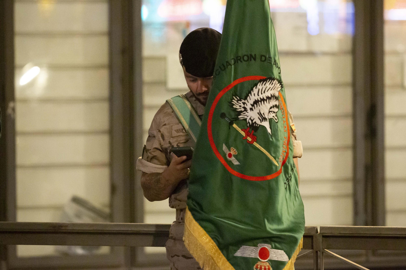 Las Fuerzas Armadas ensayan el desfile por las calles de Granada