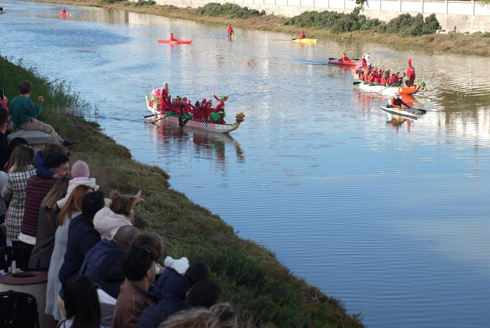 Cabalgata Náutica de Papá Noel en Chiclana 2025
