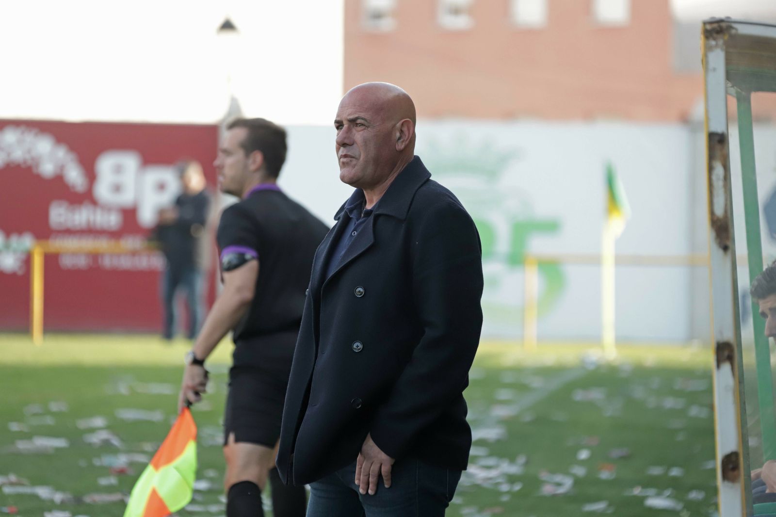 El entrenador de la UD Los Barrios, Carlos Ríos.