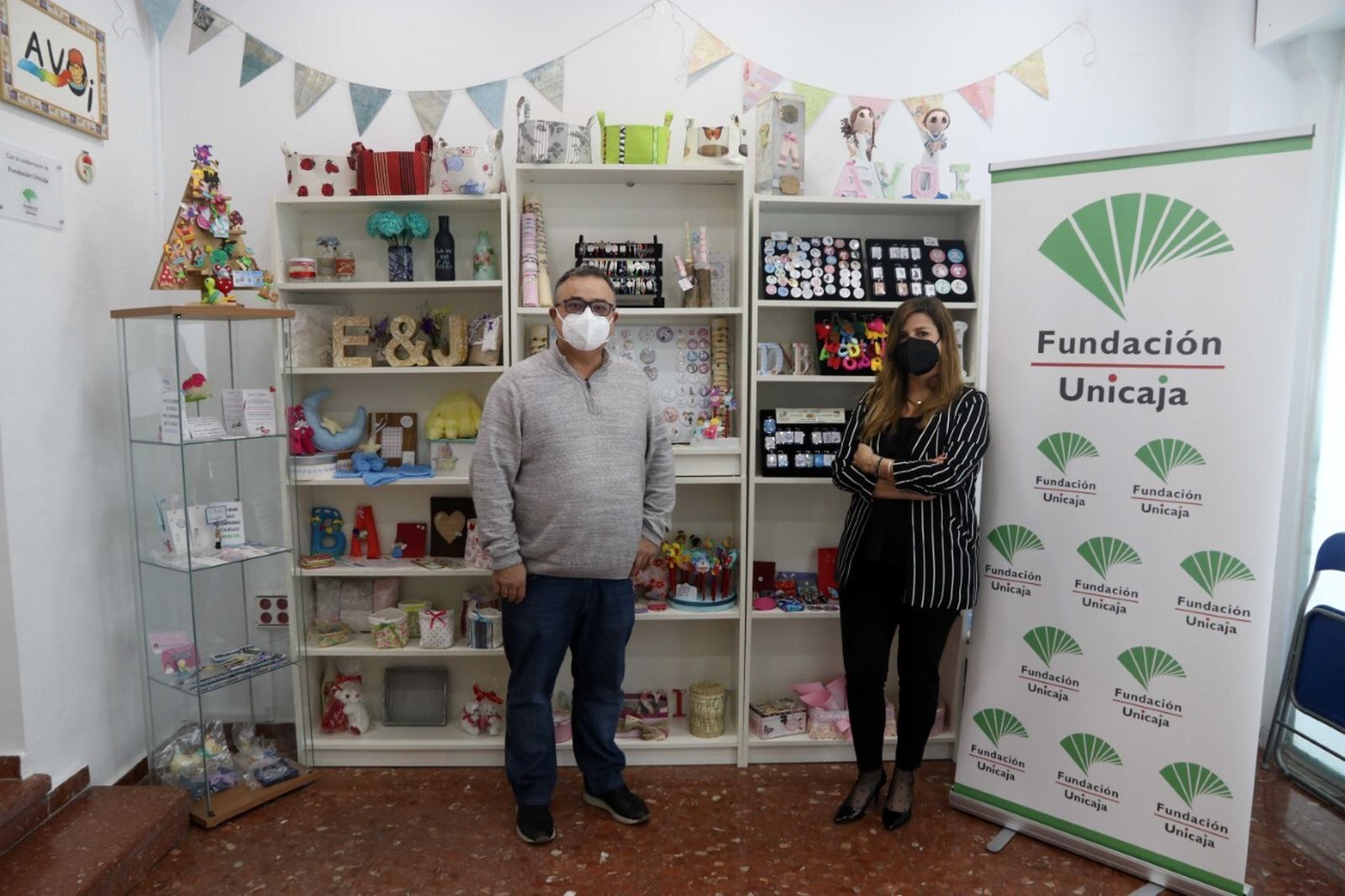 Renovación del apoyo de Unicaja a la labor de voluntariado hospitalario de AVOI