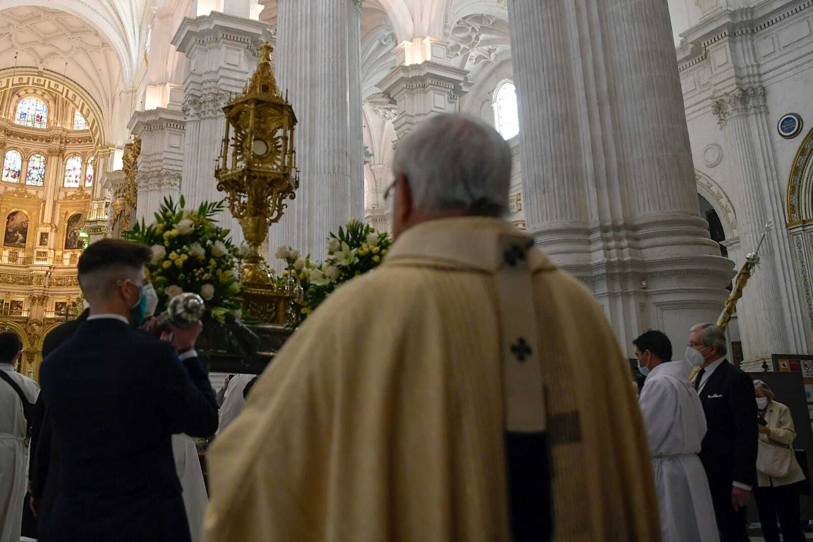 Las imágenes de un Corpus histórico en Granada 'intramuros'