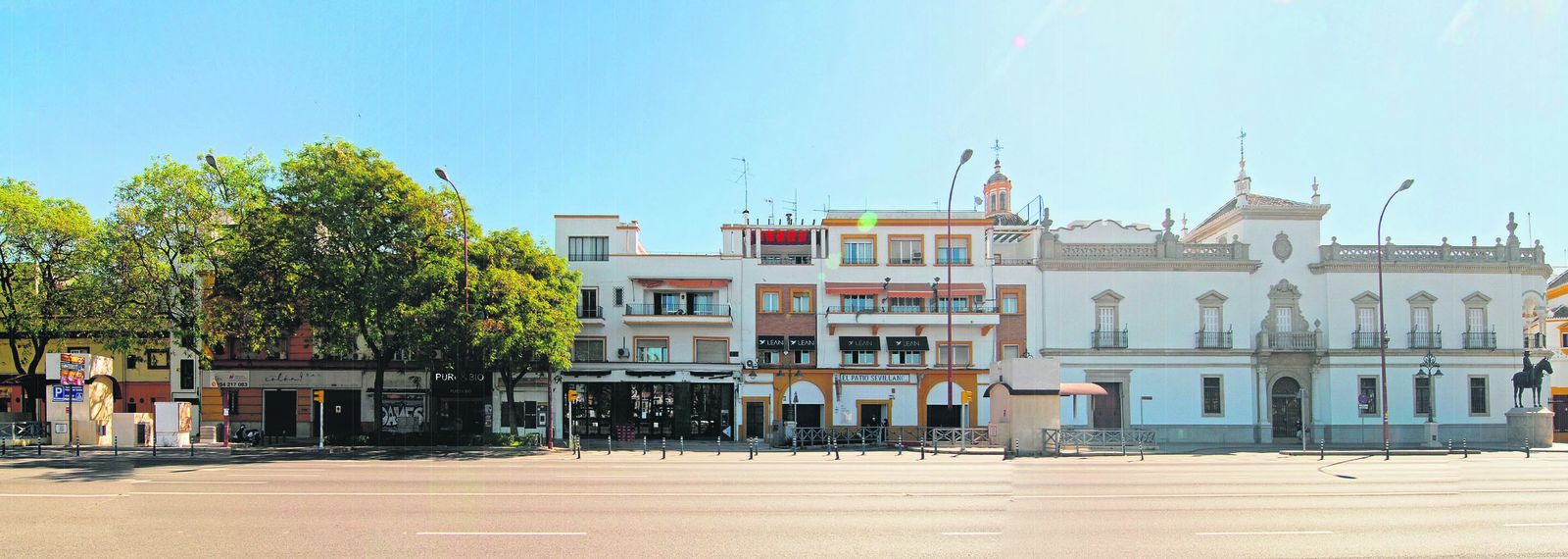 Estado actual de los edificios enclavados en los números 10 y 11 del Paseo de Colón.