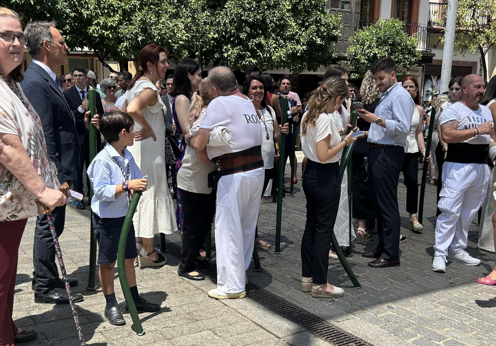 Las imágenes del traslado de la Virgen del Rocío al Salvador