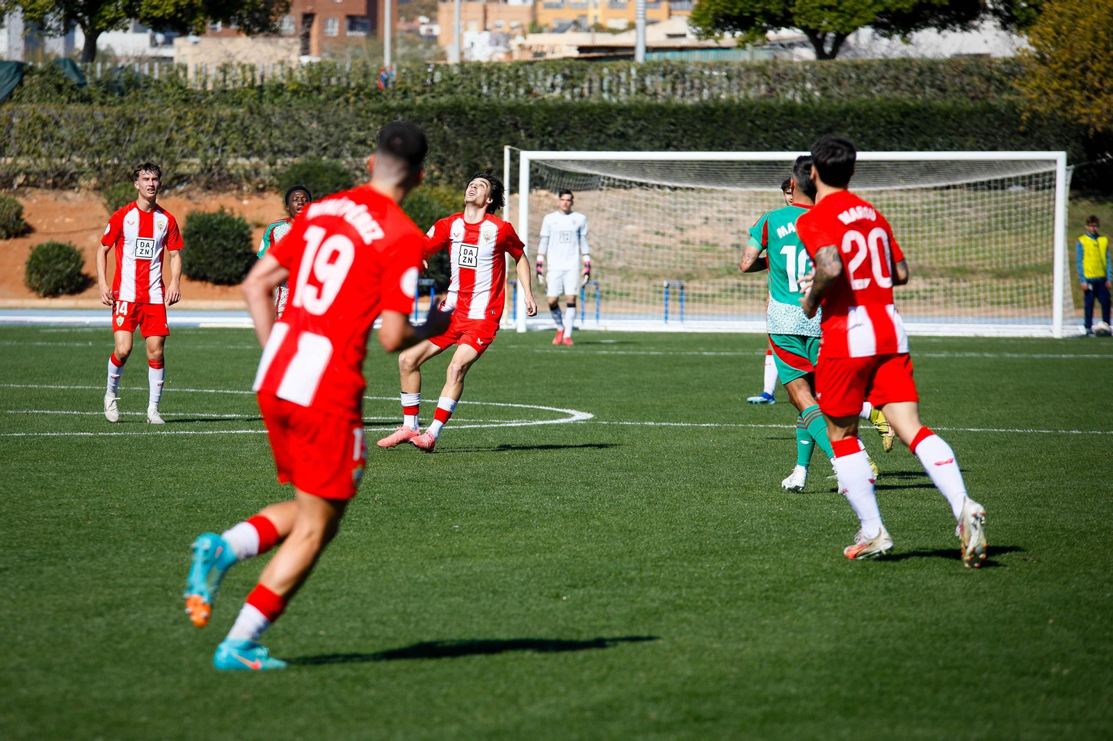 Las imágenes de Segunda RFEF entre Almeria B y recreativo de Granada