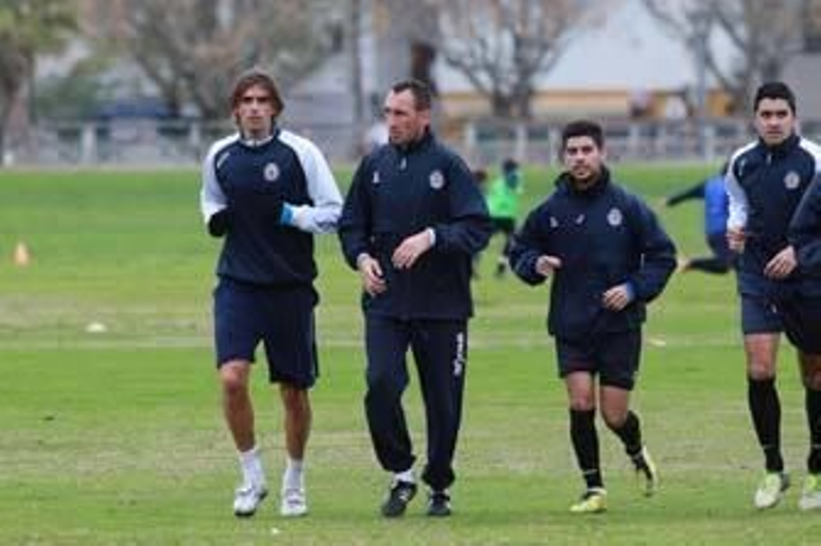 Dani Pendín ya está recuperado de su lesión y Enrique Olmo tiene totalmente olvidada la suya. /Manuel Aranda