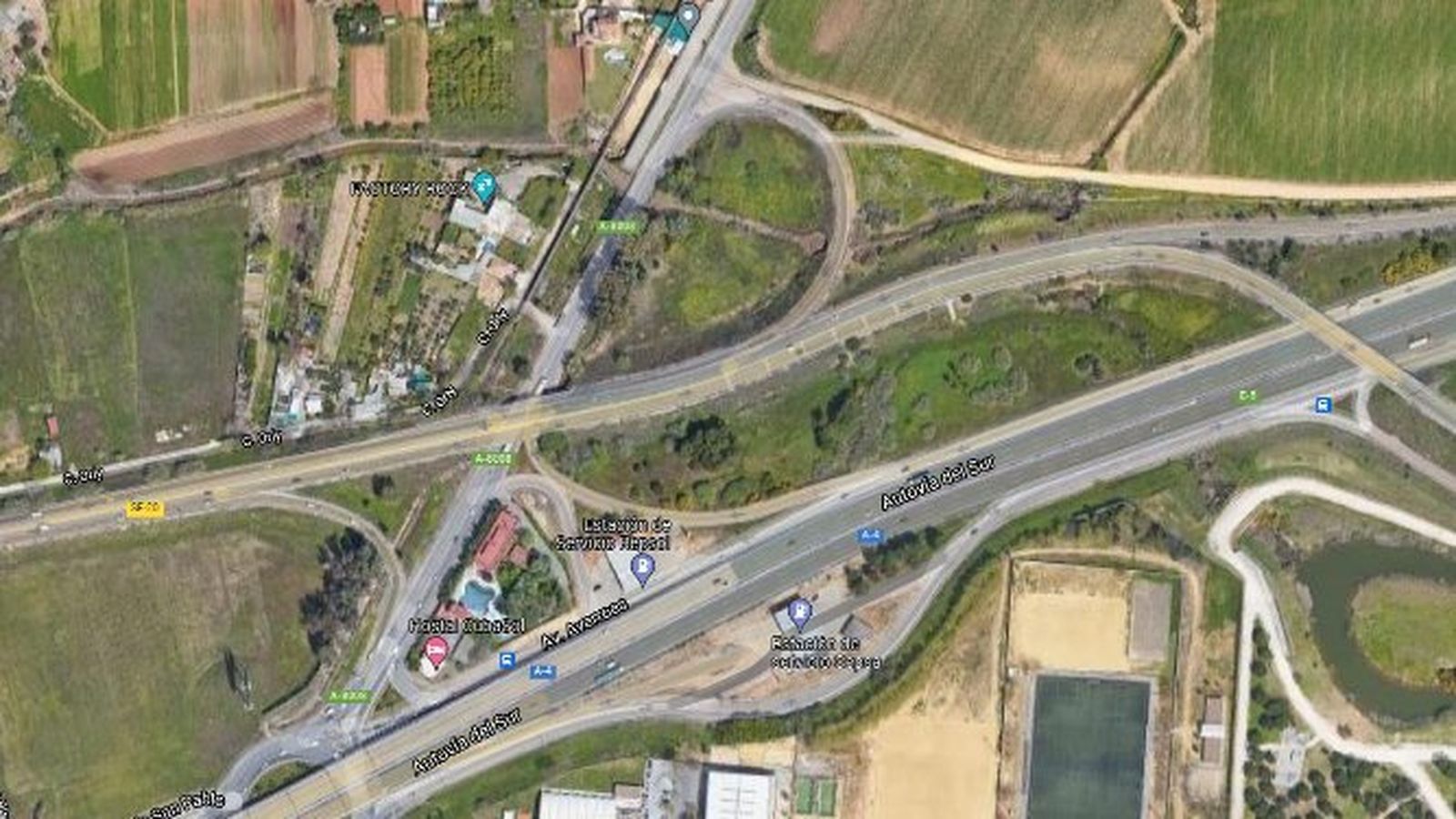 El nudo entre la A-4 y la SE-20 que va a ser remodelado