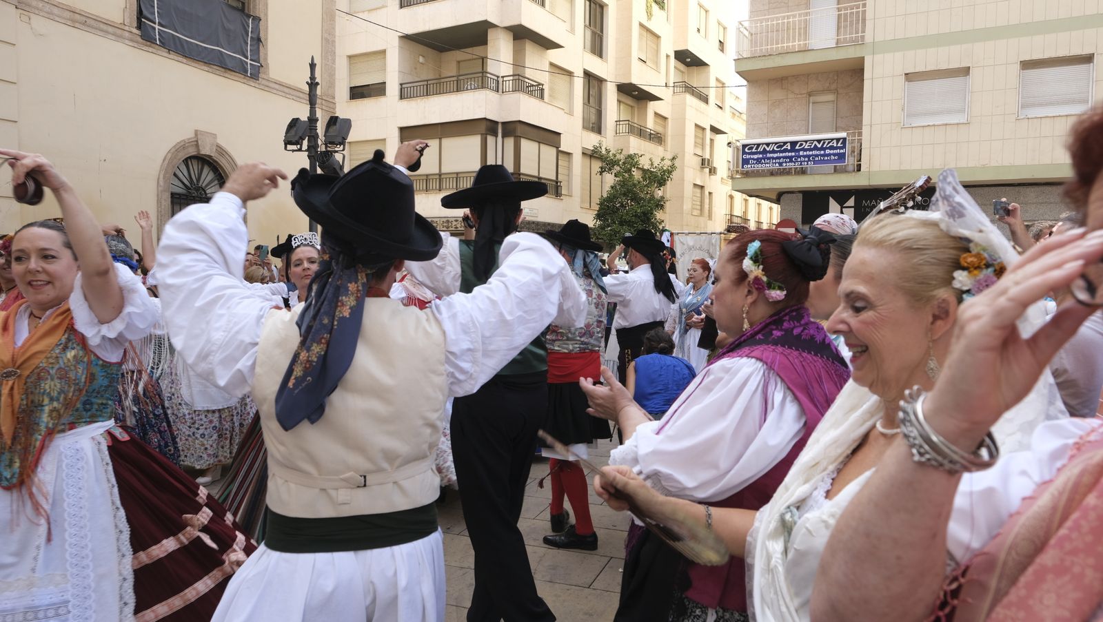 La ofrenda a la Virgen del Mar en imágenes