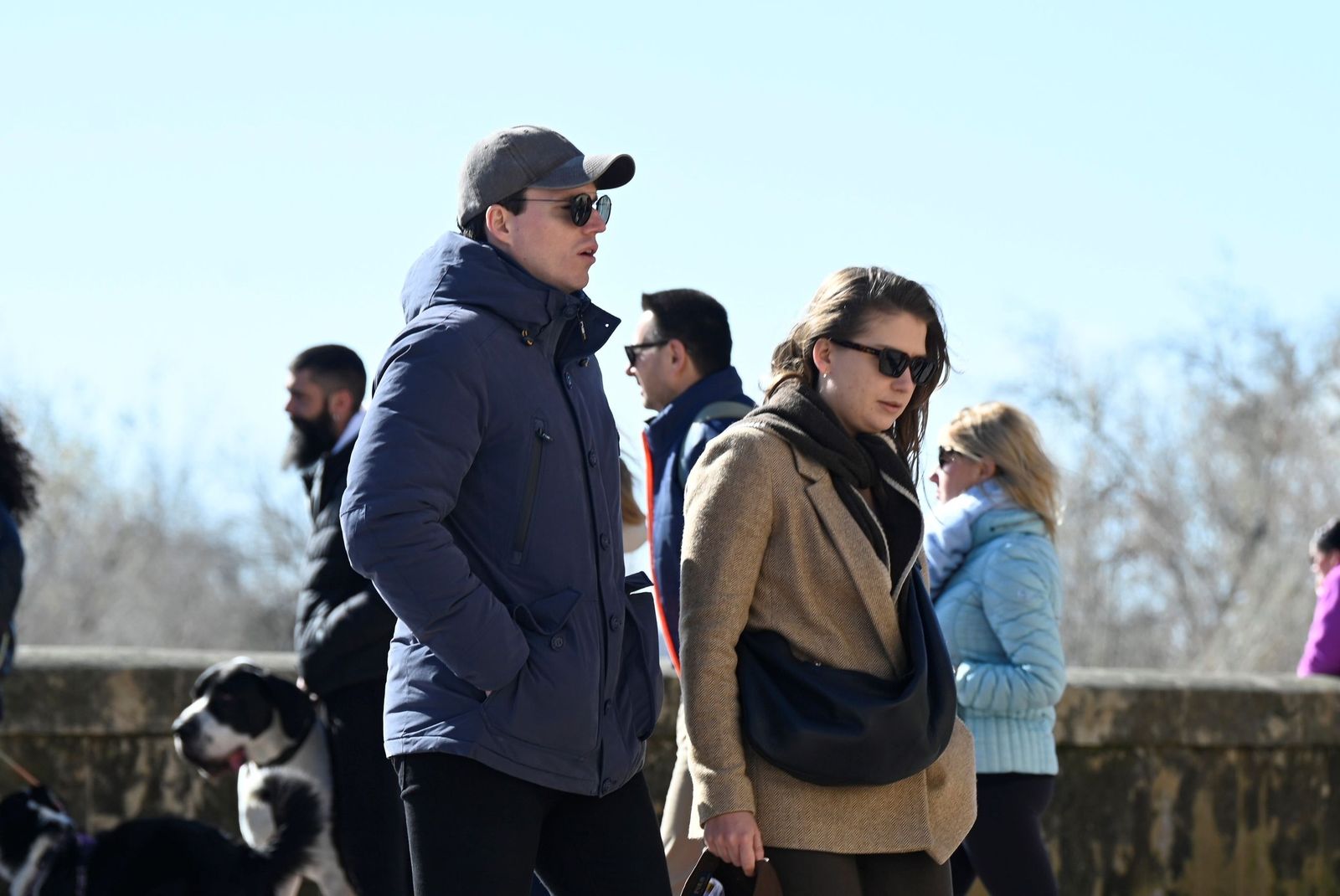 El sol llena de nuevo las calles de gente en Córdoba