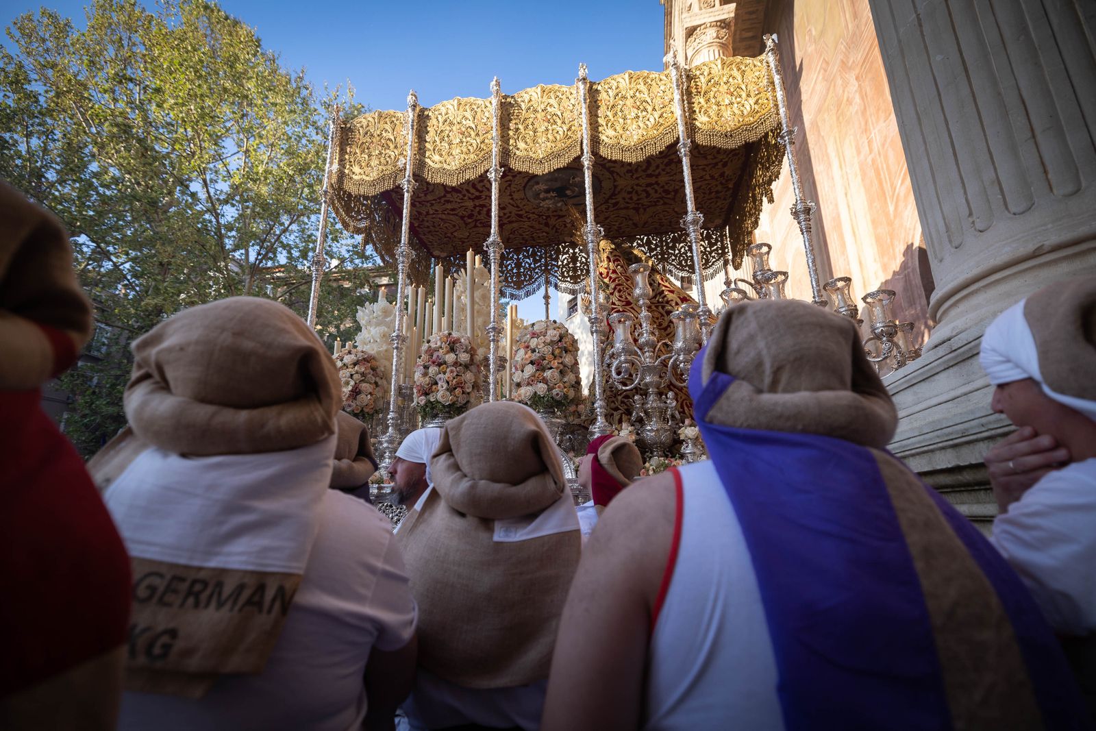 Las mejores fotos del Miércoles Santo en Granada