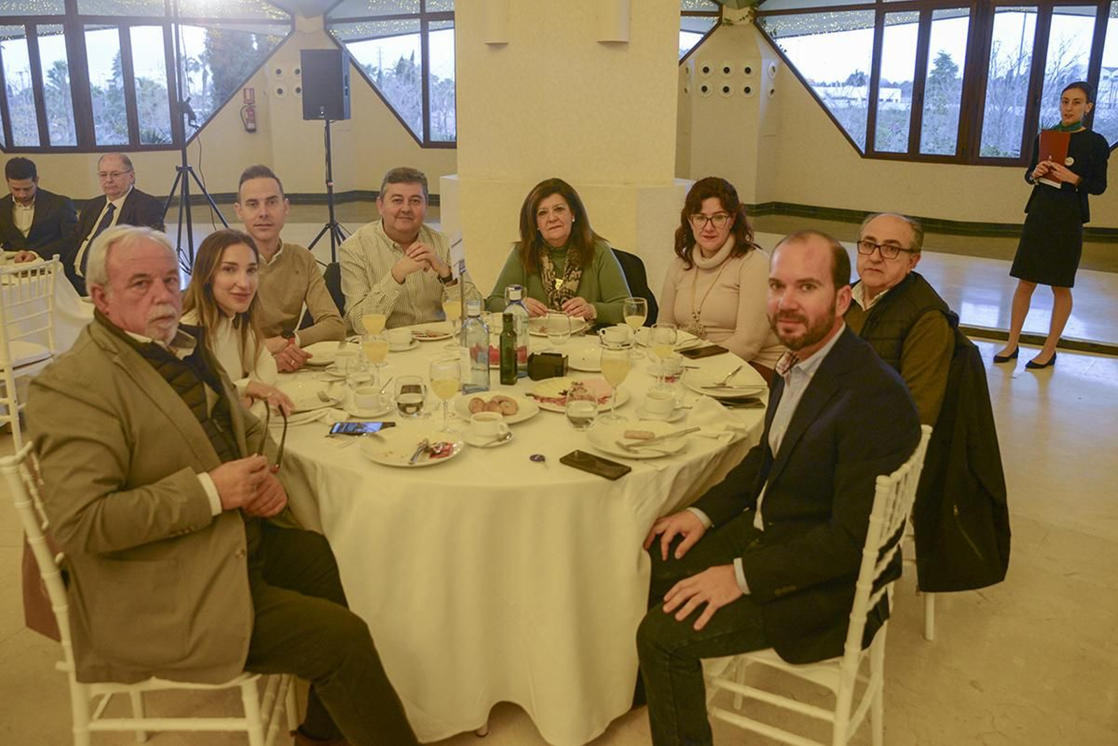 En imágenes: así ha sido el desayuno informativo de Jaén Hoy con el alcalde, Agustín González