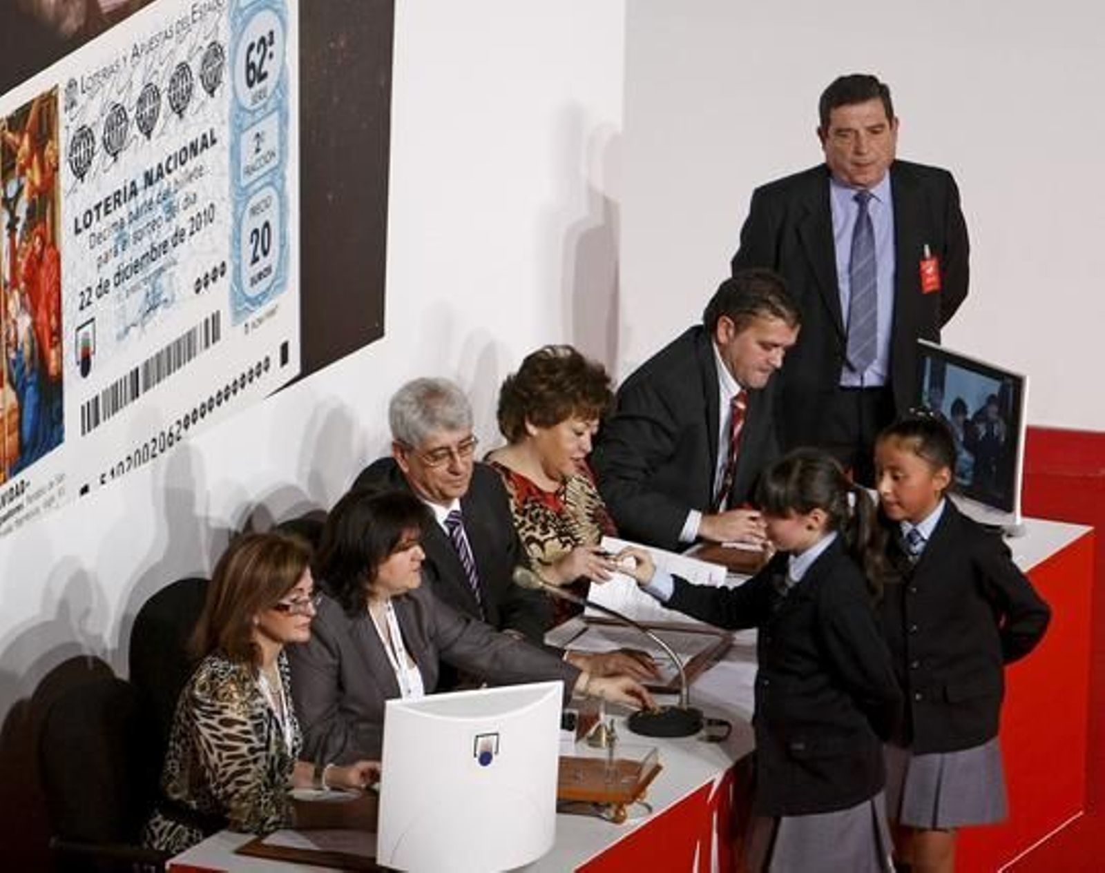 La celebración del sorteo.

Foto: EFE