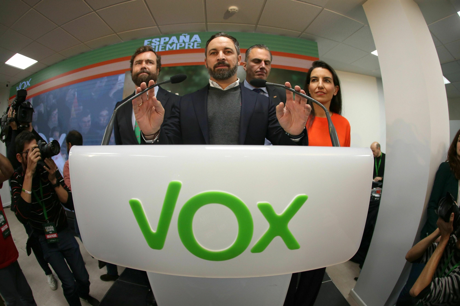 El líder de Vox, Santiago Abascal, analiza los resultados electorales del 10-N. El líder de Vox, Santiago Abascal, analiza los resultados electorales del 10-N.