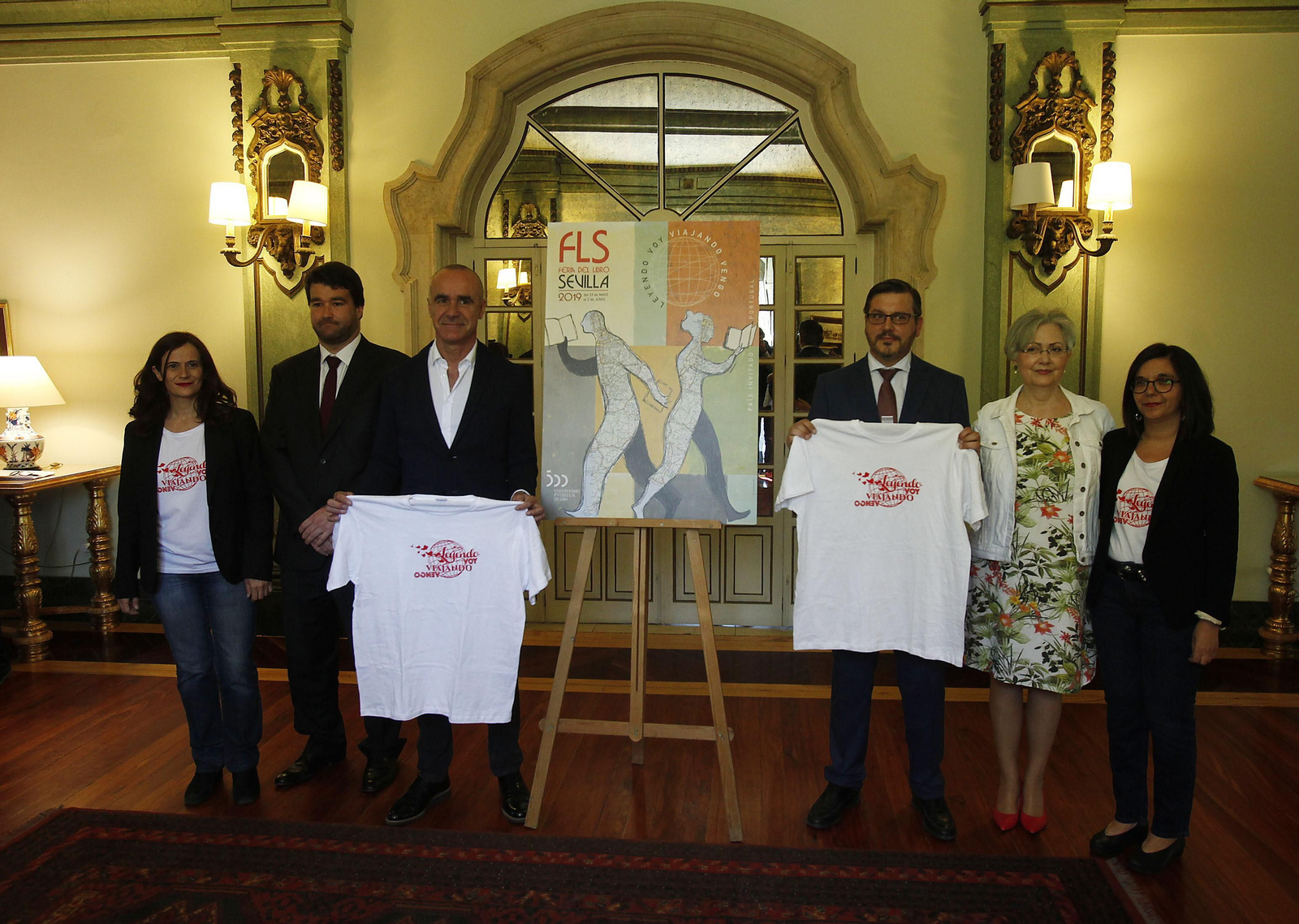 Un momento de la presentación de la Feria del Libro de Sevilla.