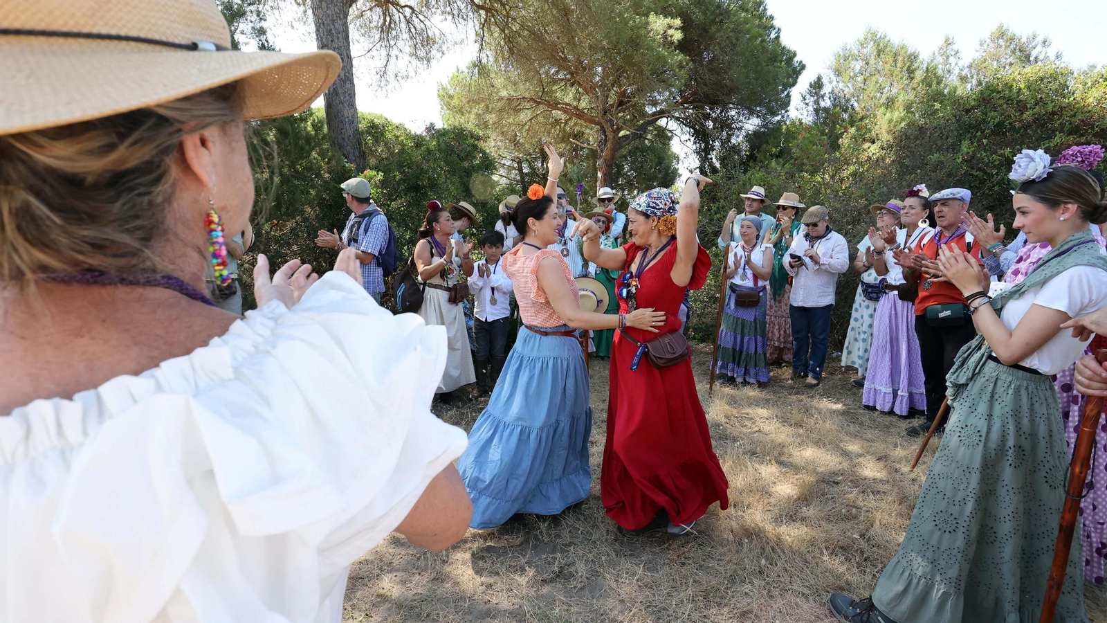 Jueves de camino de la Hdad de Jerez por el Coto Doñana