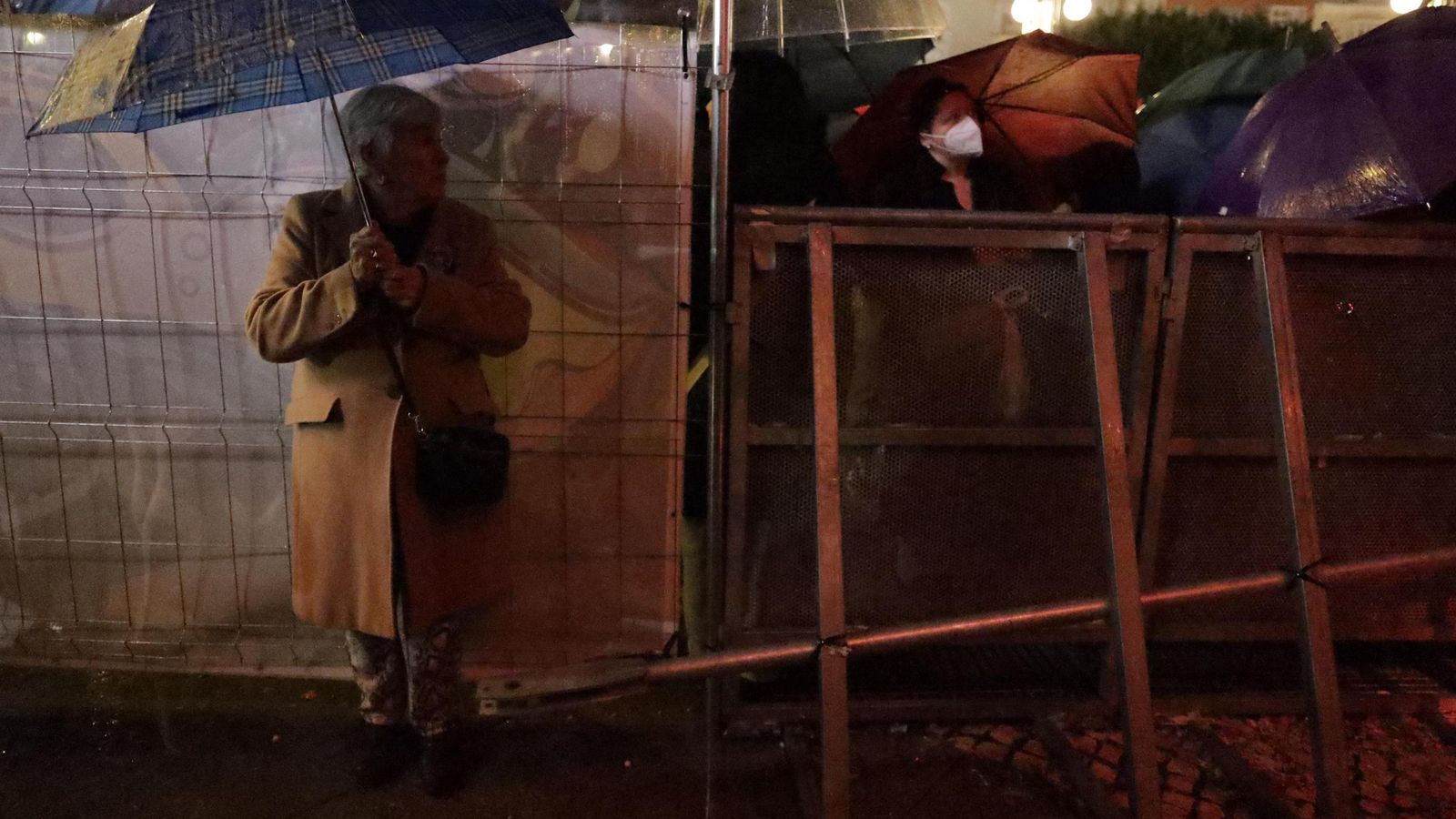 Búscate entre las mejores imágenes de la quema del dios Momo