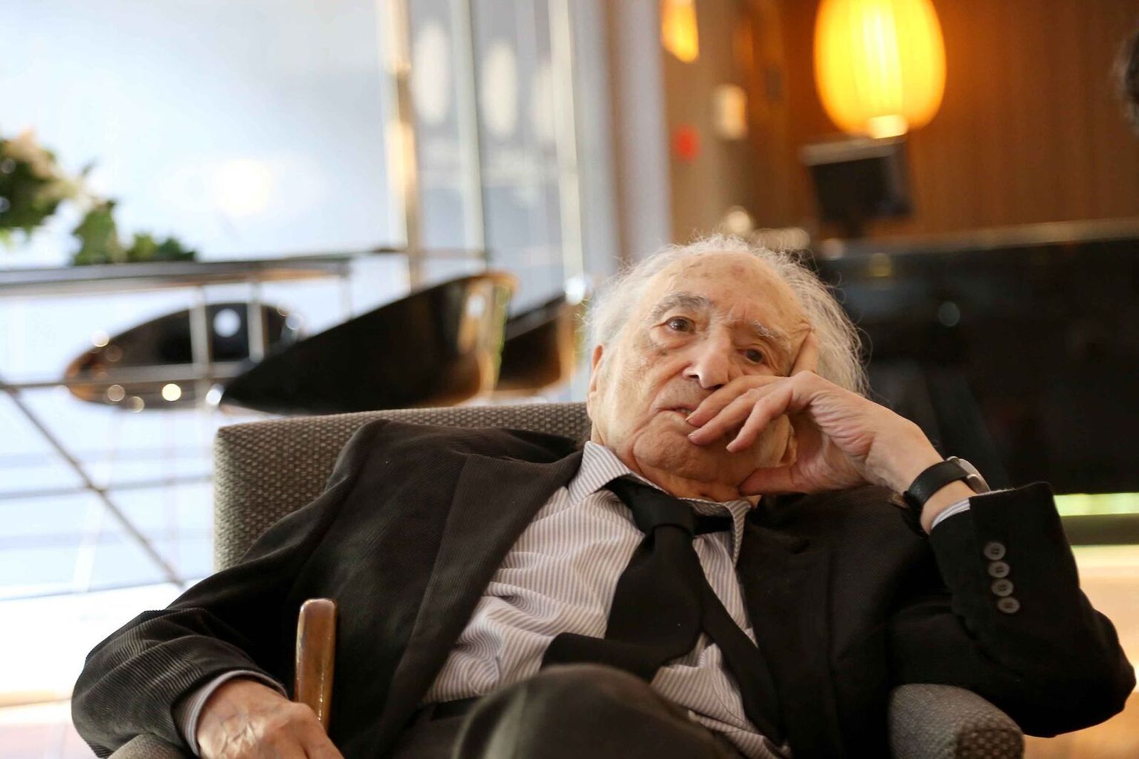 Imagen del escritor Rafael Sánchez Ferlosio