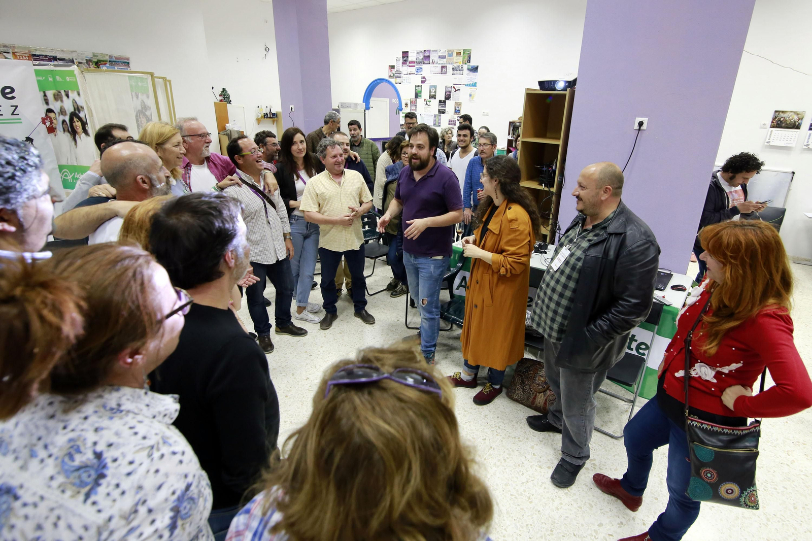 Ángel Cardiel y Raúl Ruiz-Berdejo, ayer en la sede del partido.