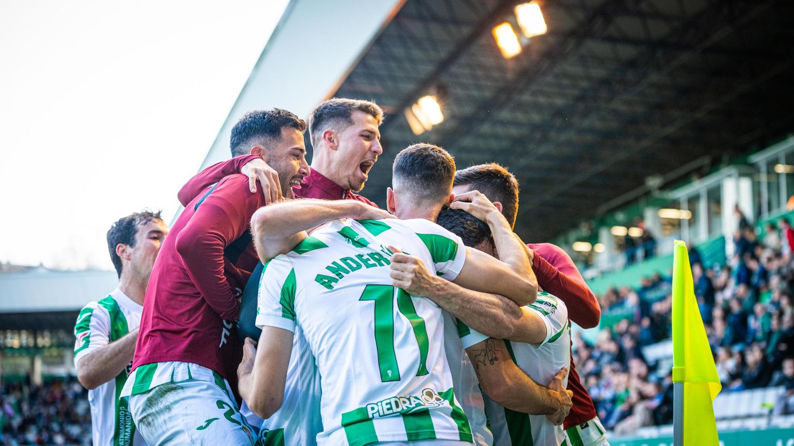 Las mejores fotos del agónico triunfo del Córdoba CF en Ferrol