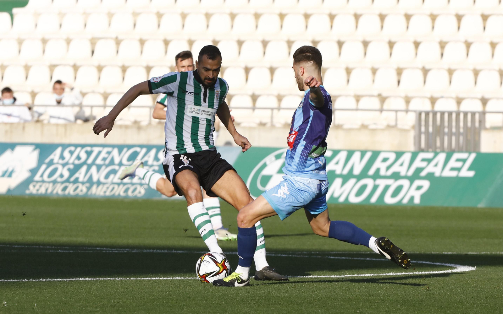 Las imágenes de la victoria del Córdoba CF ante el CD Coria