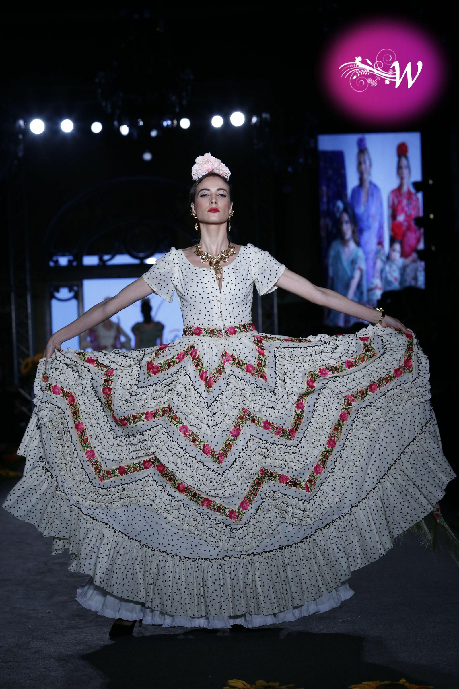 Pol Núñez celebra su 25 aniversario en We Love Flamenco 2020, todas las fotos del desfile Pol Núñez celebra su 25 aniversario en We Love Flamenco 2020, todas las fotos del desfile
