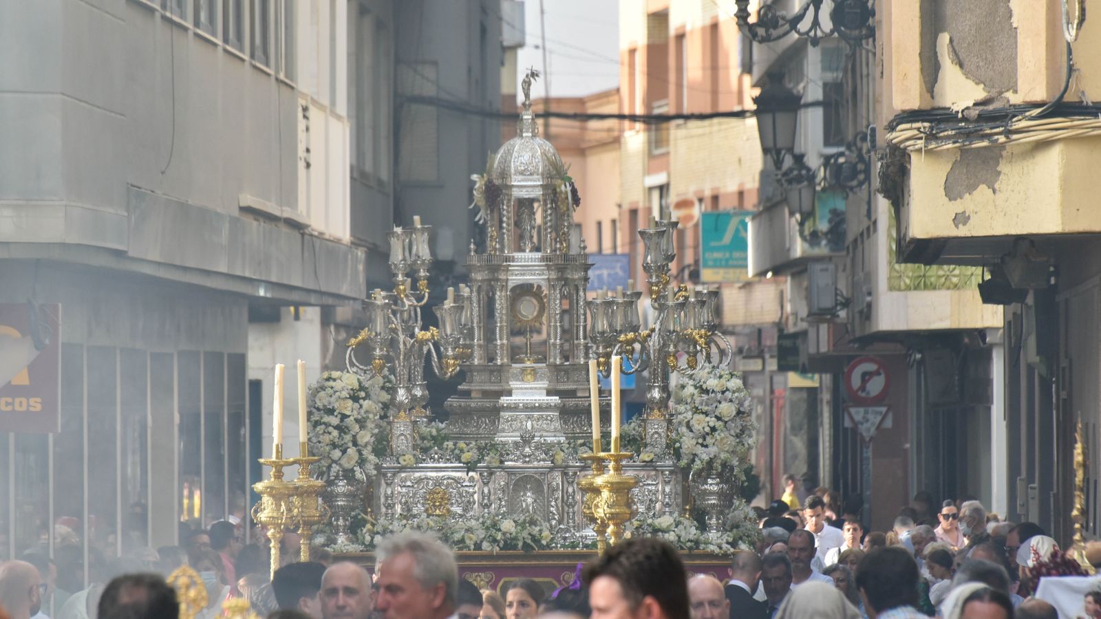 Las fotos de la procesión del Corpus Christi en La Línea