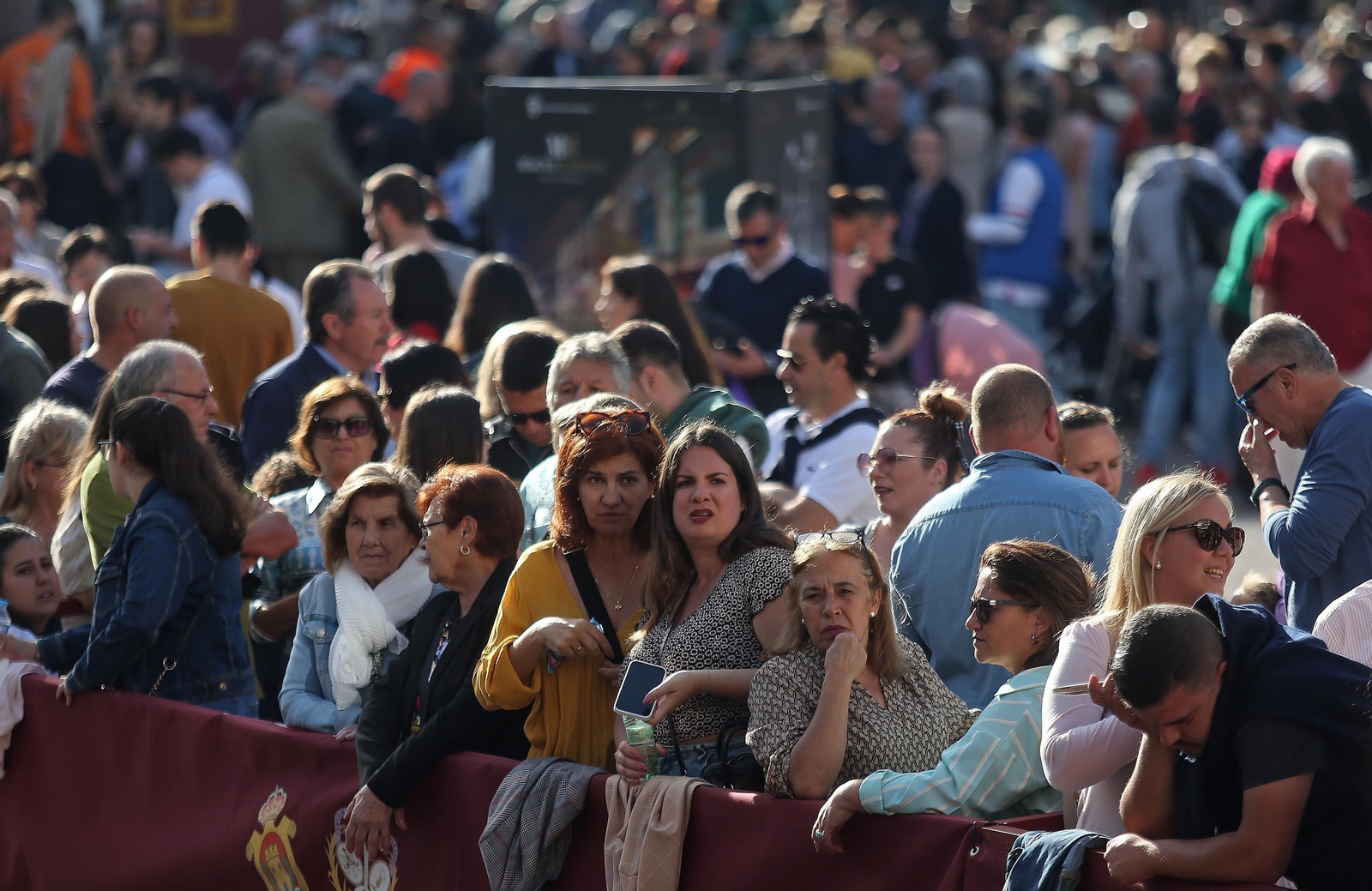 Fotos del Lunes Santo en Algeciras: Coronado de Espinas y La Columna