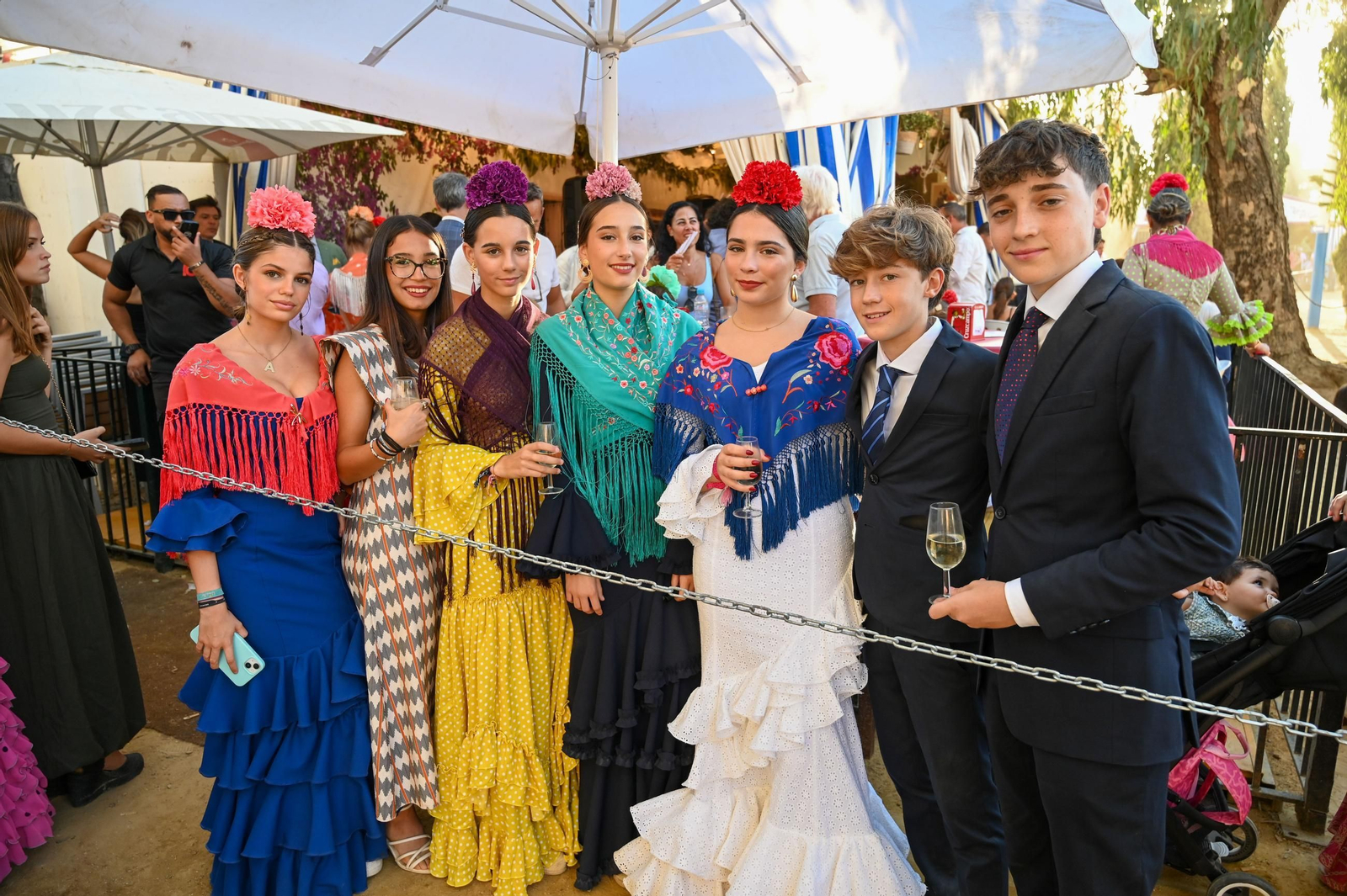 Imágenes del ambiente nocturno del 11 de octubre en la Feria del Caballo 2025