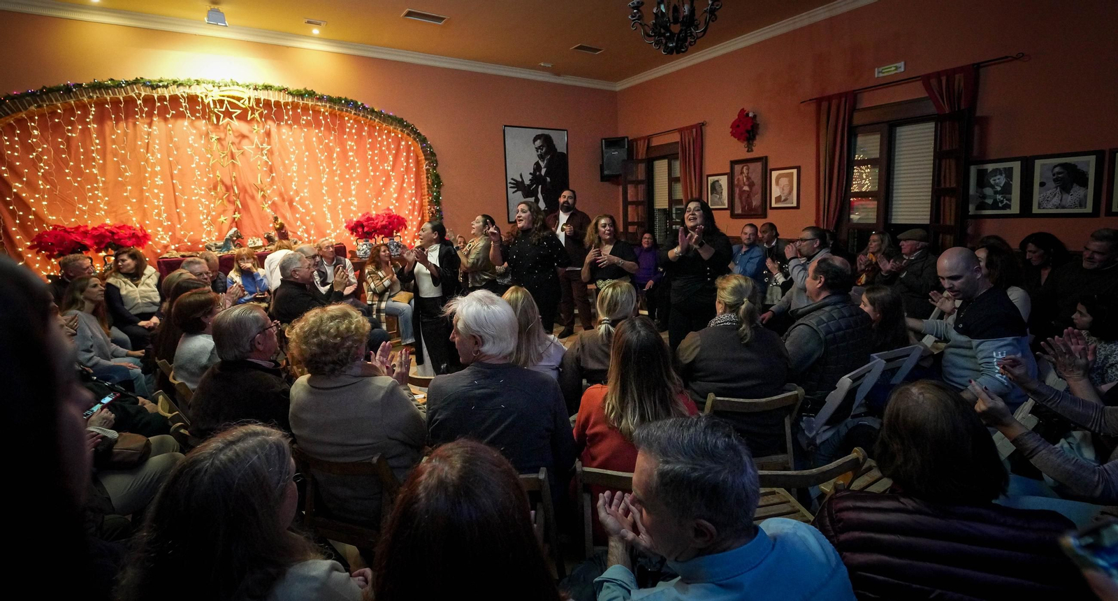 Imágenes de las zambombas del día 5 de diciembre en Jerez