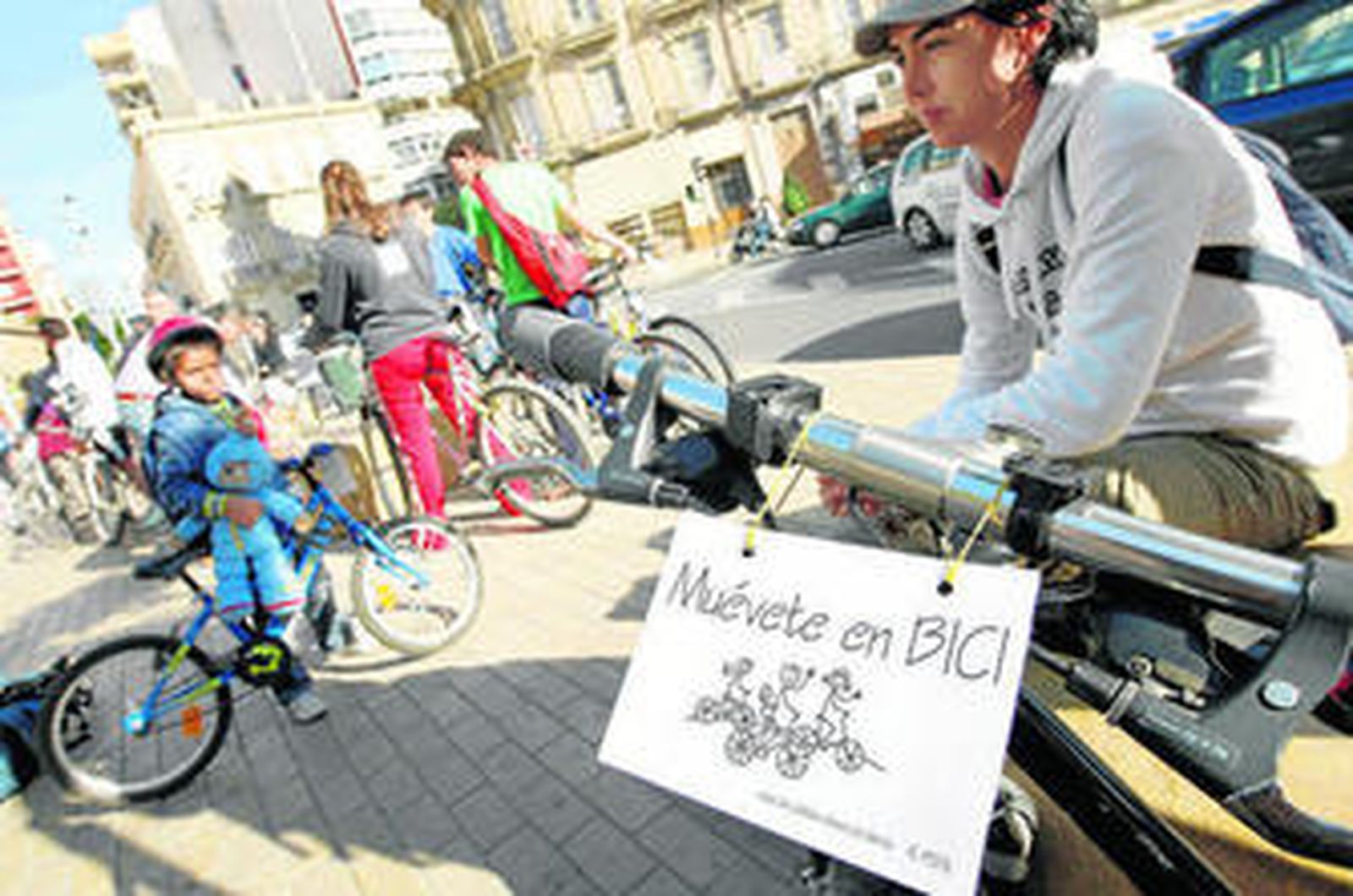 Sin carril-bici por el Paseo y Ronda pero sí en La Cañada y Avenida del Mediterráneo