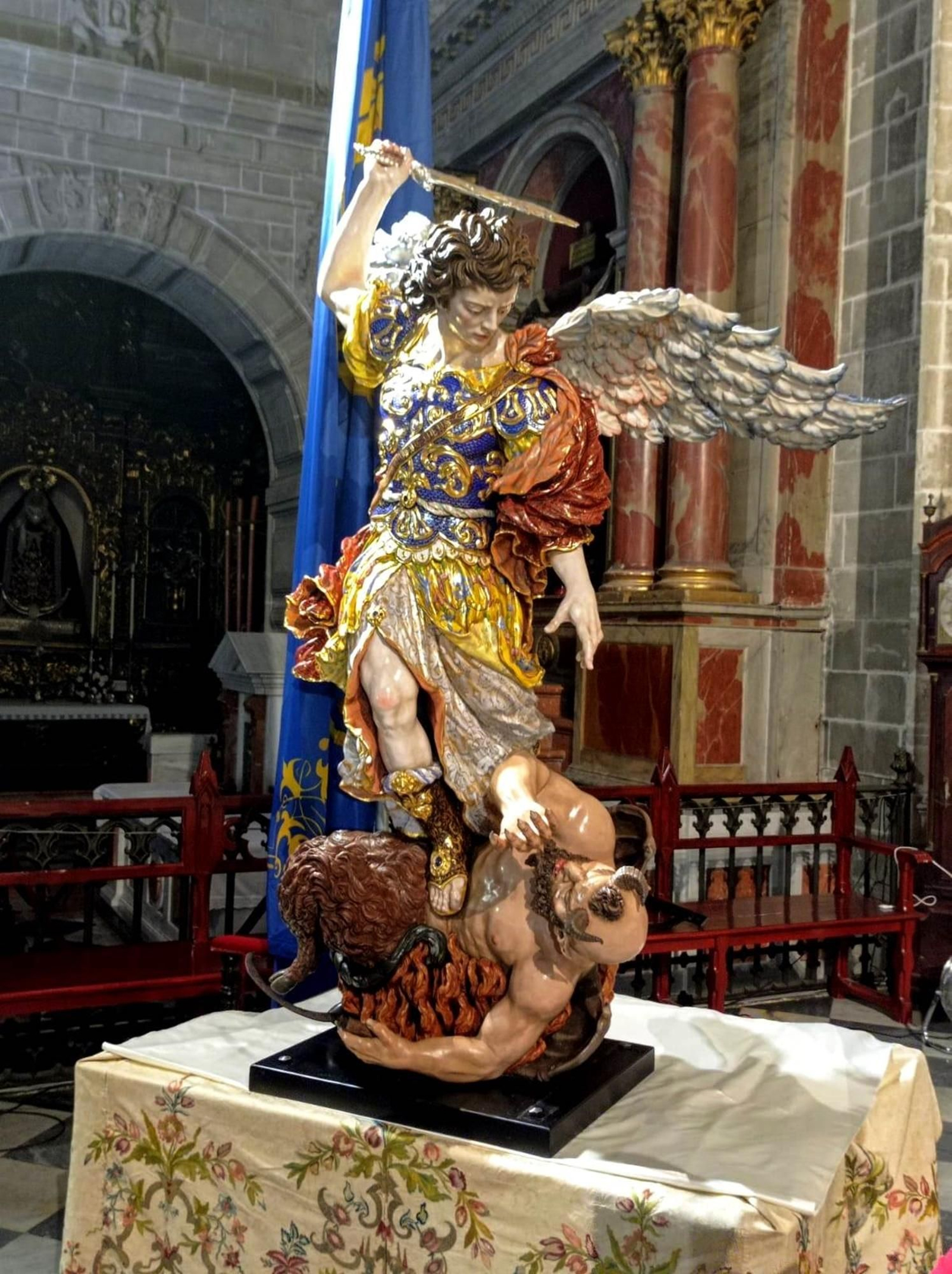 Imagen del arcángel San Miguel.