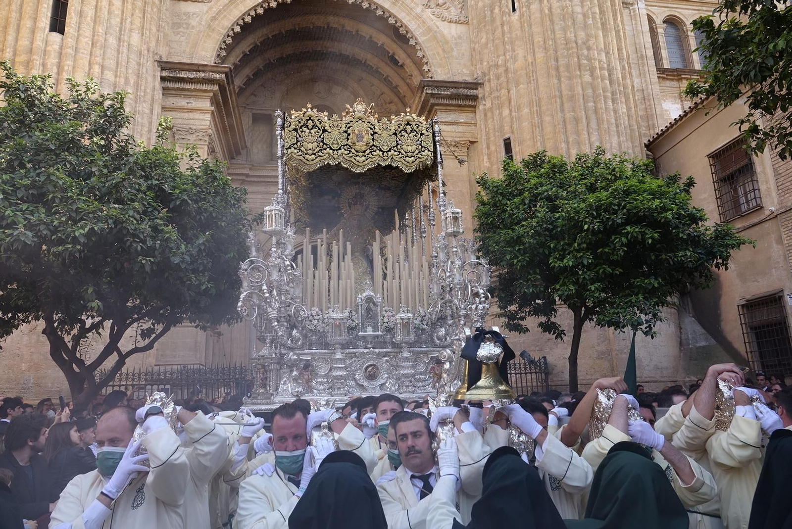 Las fotos de Lágrimas y Favores este Domingo de Ramos