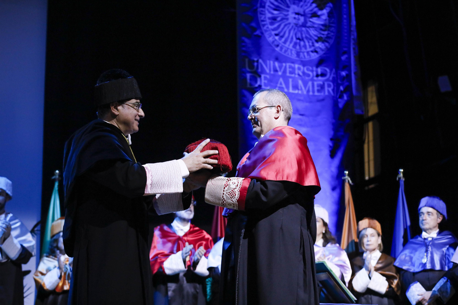 El doctor José María Peiró Silla es investido Doctor Honoris Causa por la UAL, en imágenes