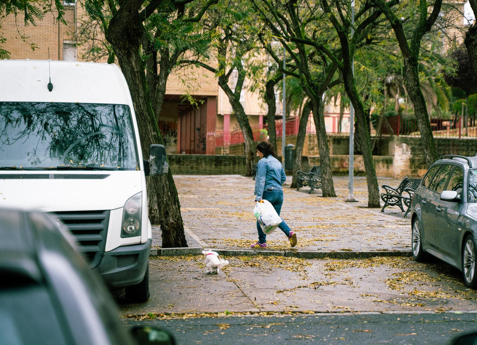 Imágenes del viernes 4 de abril en Huelva