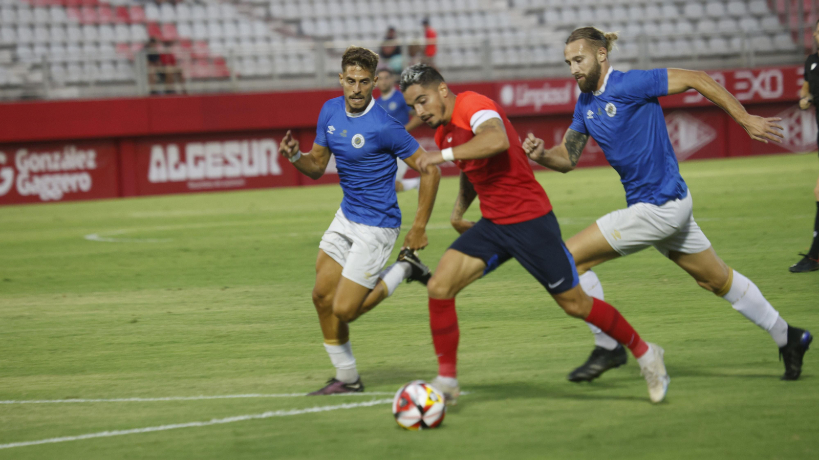Las fotos del partido entre el Algeciras CF - Vélez CF de pretemporada