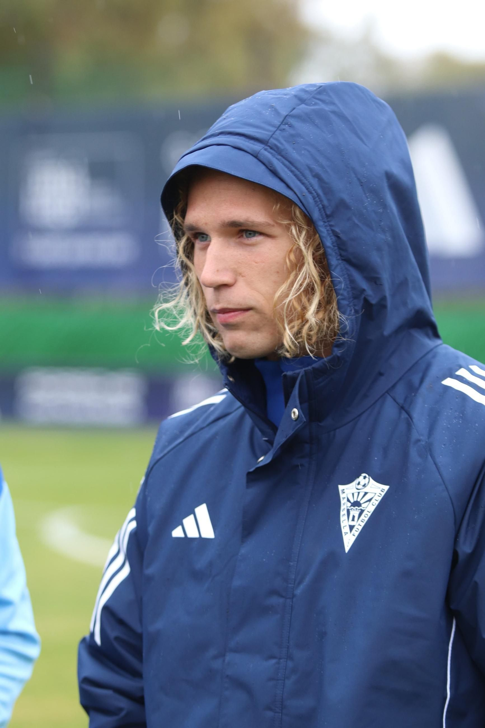 El Marbella cae ante el Atlético Madrileño en el descuento (0-1)