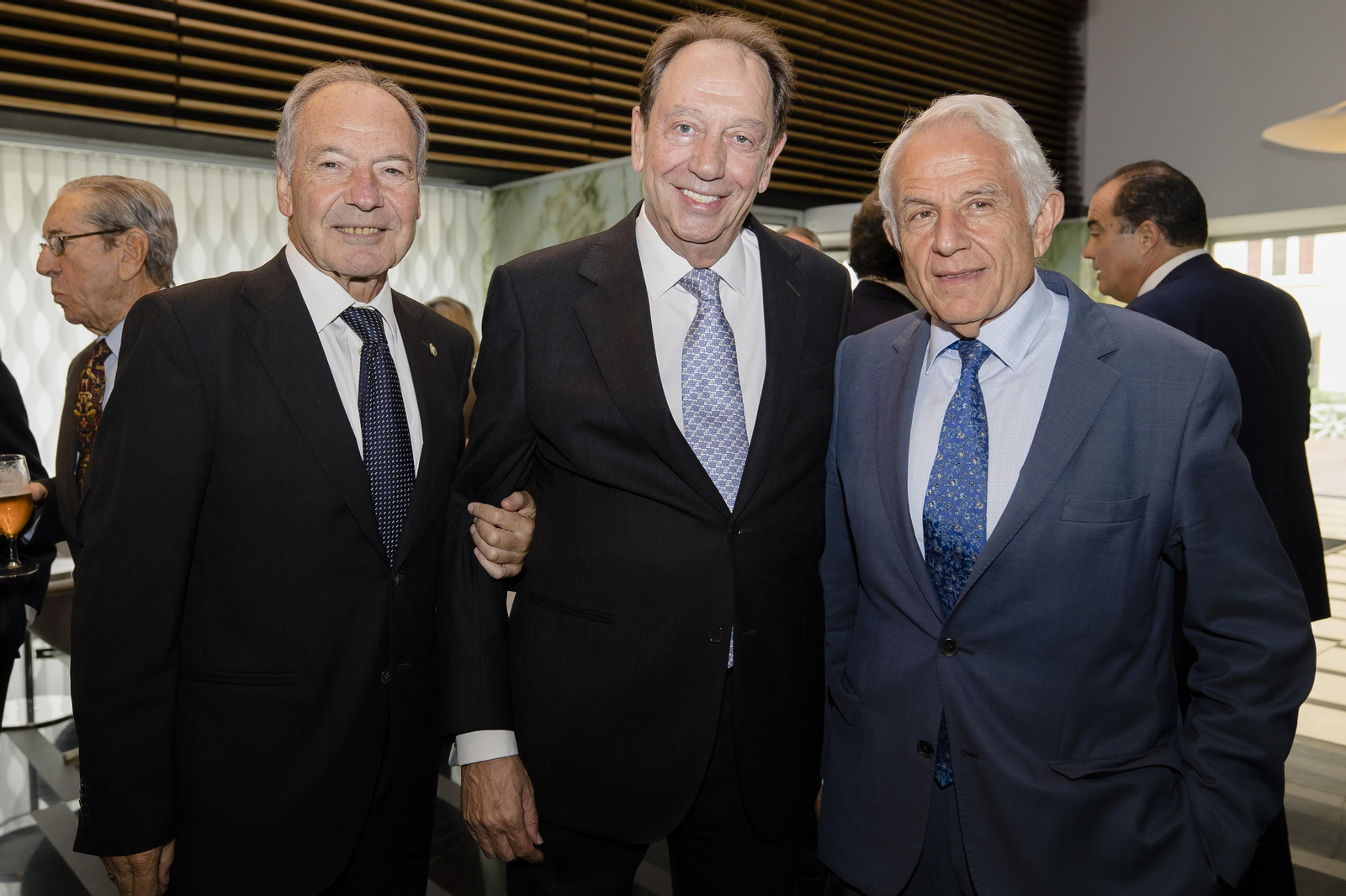 Las imágenes de la entrega del premio Federico Joly al abogado Pedro Pérez-Llorca Zamora