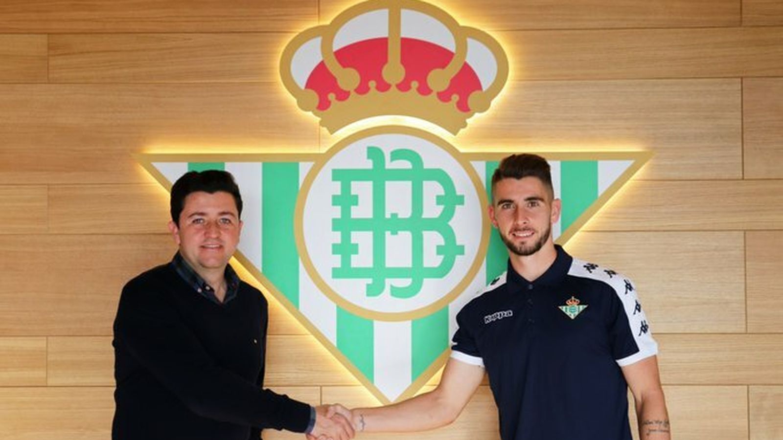 Miguel Calzado posa con David Ramos.