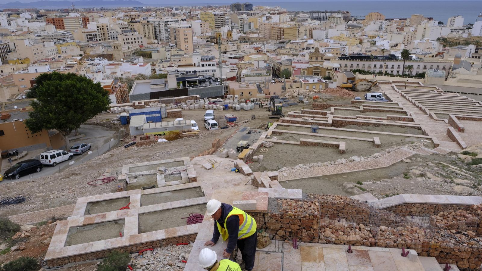 Trabajos en el Cerro de San Cristóbal.