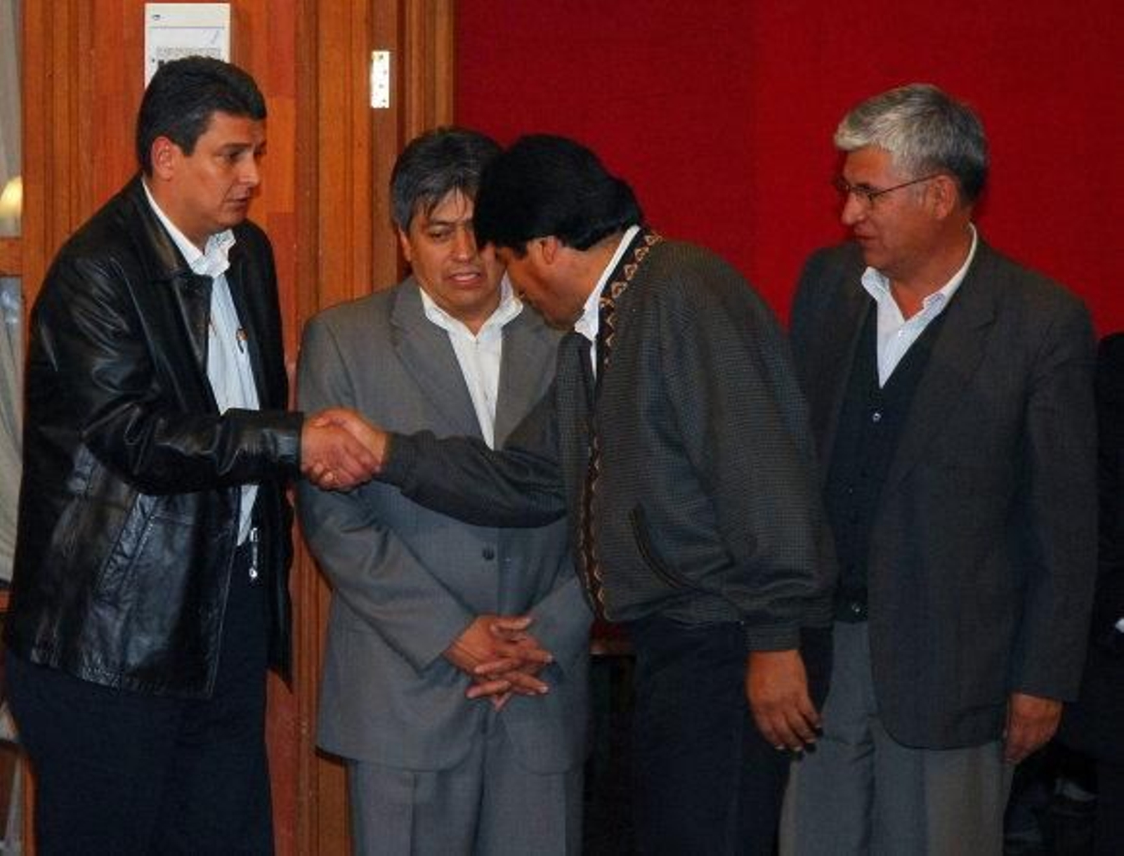 Morales fracasa en su nuevo intento de diálogo con los opositores