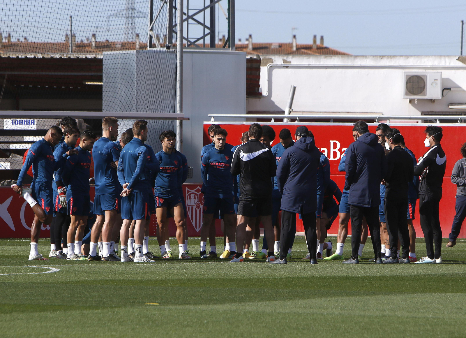 Una imagen del grupo en un entrenamiento. Una imagen del grupo en un entrenamiento.